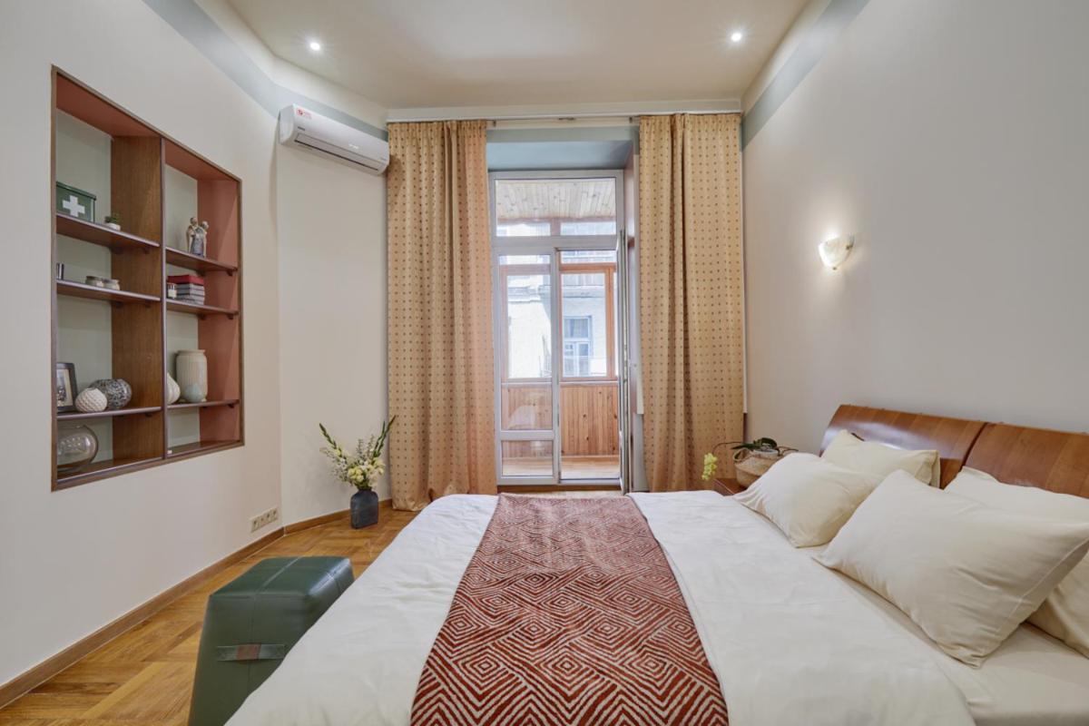 Apartments Near The Golden Gate Kyiv Exterior photo